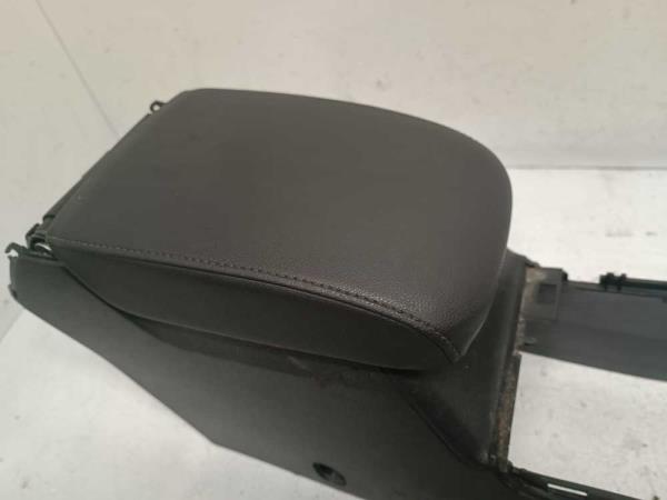 ACCOUDOIR VW - Vue 2